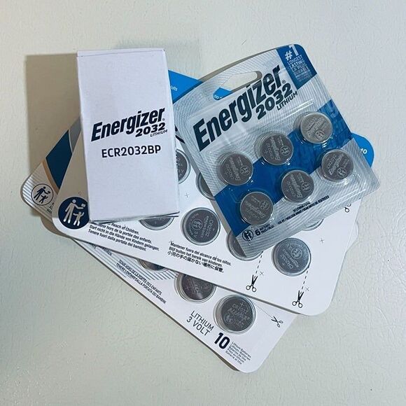 32-pack Assorted CR2032 3V Lithium Batteries - Allmax, Energizer, Amazon Basics - Picture 1 of 8